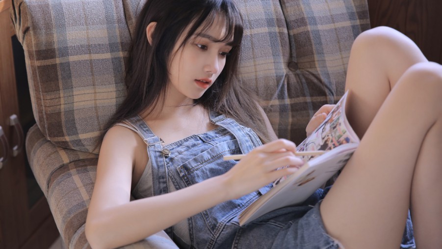 中央网信办深入推进网络娱乐团播乱象整治工作，累计处置团播违规直播间7200余个